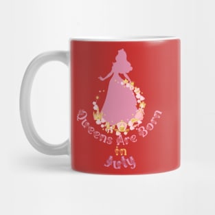 Queens Birthday in July Vintage  Essential Birthday Gift T-Shirt Mug